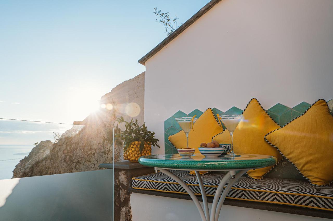 Petrea Lifestyle Suites Positano Ngoại thất bức ảnh
